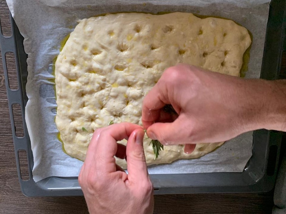 Easy Rosemary Focaccia Bread - House of Nash Eats